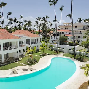 Deluxe Las Terrazas Pool View - Playa Los Corales Apartment